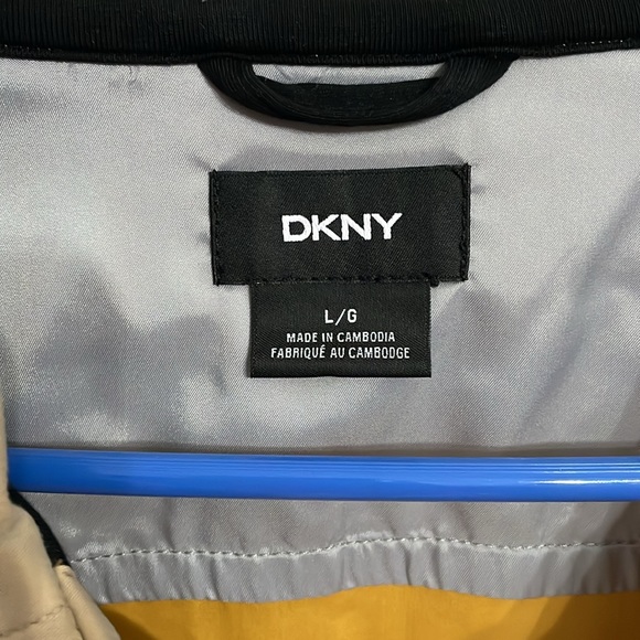 DKNY men button up shirt - Picture 2 of 9